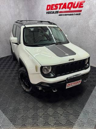 JEEP RENEGADE 2.0 16V TURBO DIESEL MOAB 4P 4X4 AUTOMÁTICO JEEP RENEGADE 2.0 16V TURBO DIESEL MOAB 4P 4X4 AUTOMÁTICO